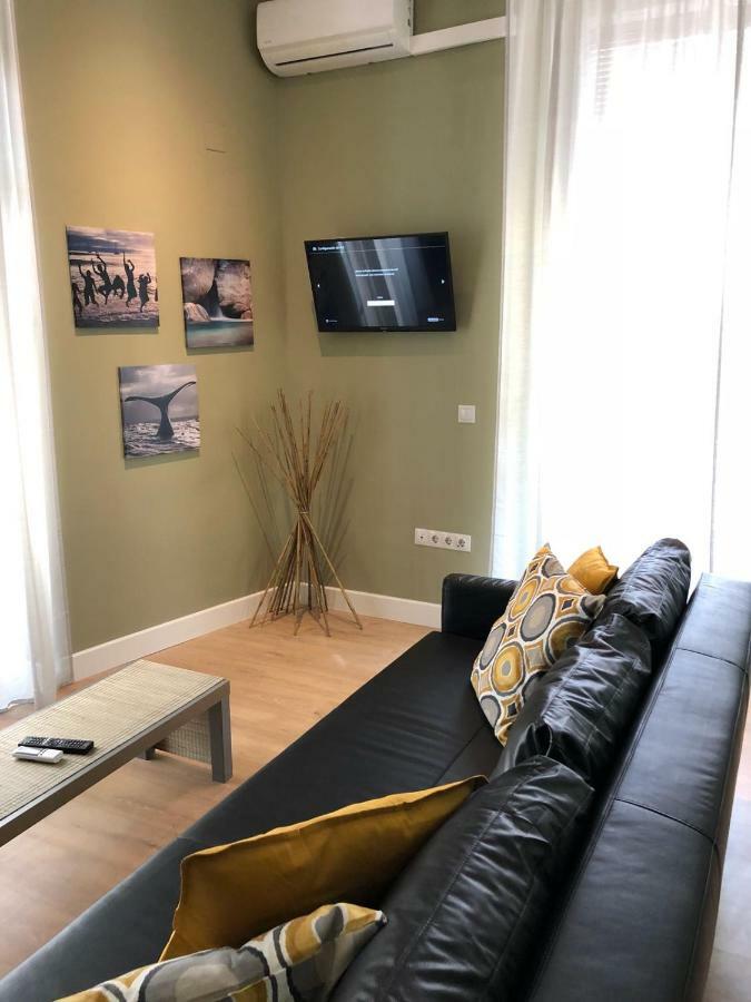 Plazuela De Antón Martín Apartamento